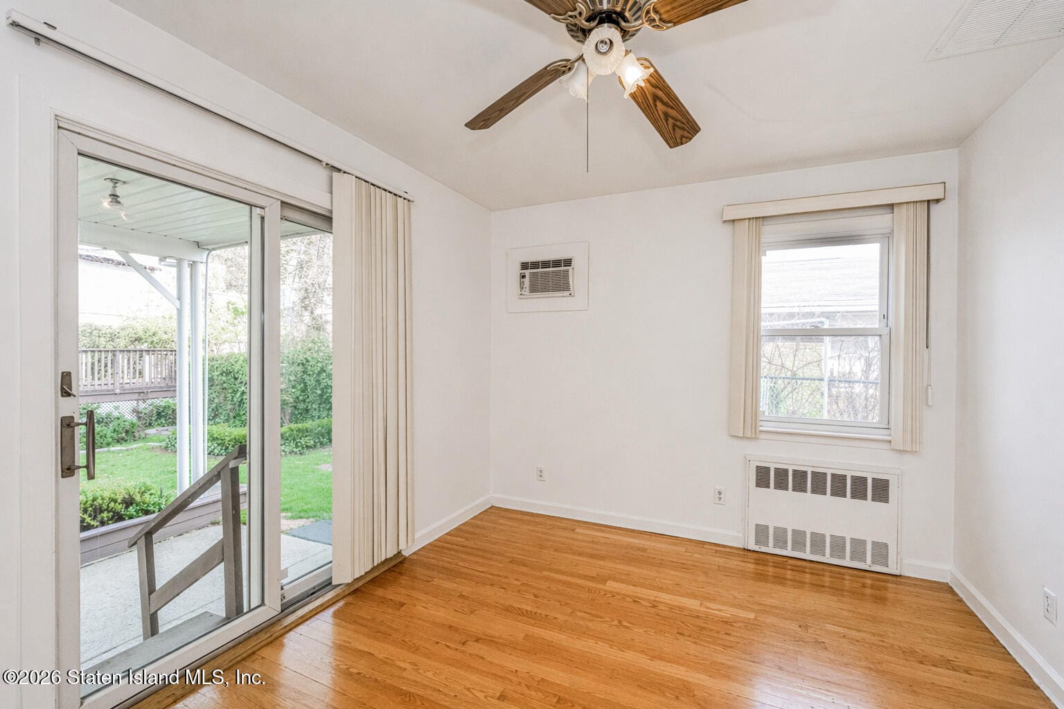 121 Evergreen Avenue, Staten Island, NY, 10305 image 11