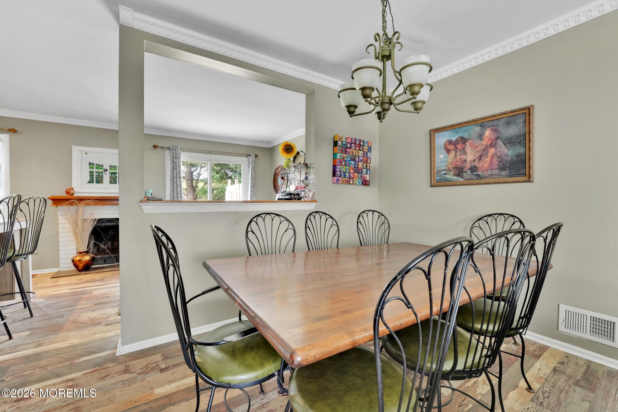 121 Joan Court Image 3