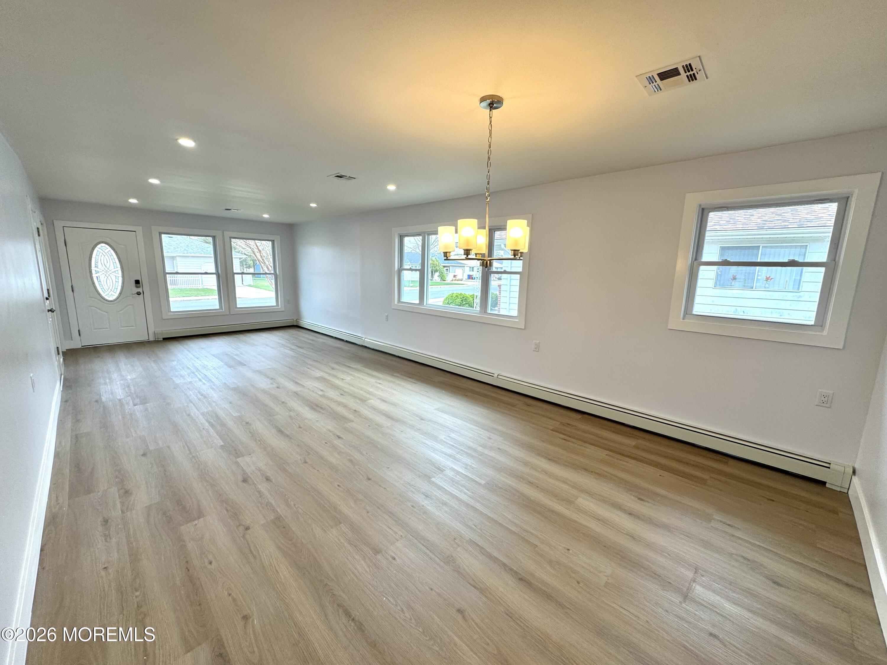 339 Curacao Street Image 4