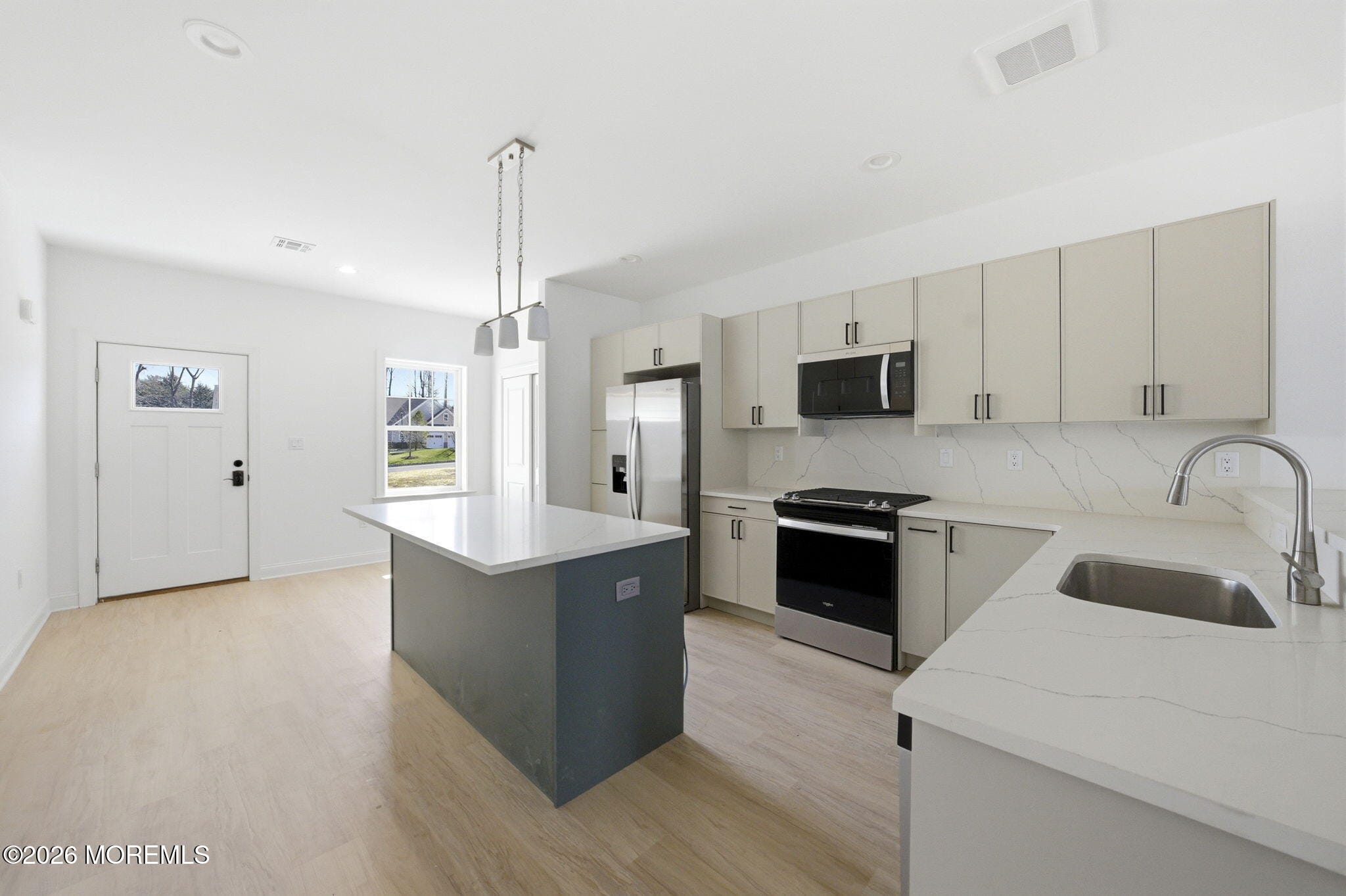 12 Remington Court 1000 Image 4