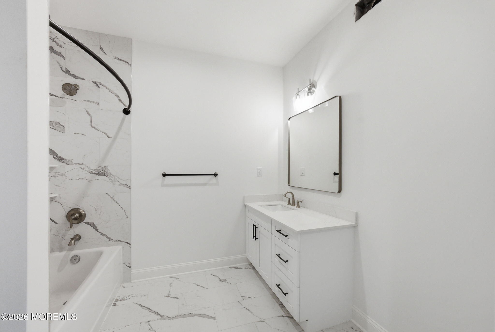 12 Remington Court 1000, Farmingdale, NJ, 07727 image 21