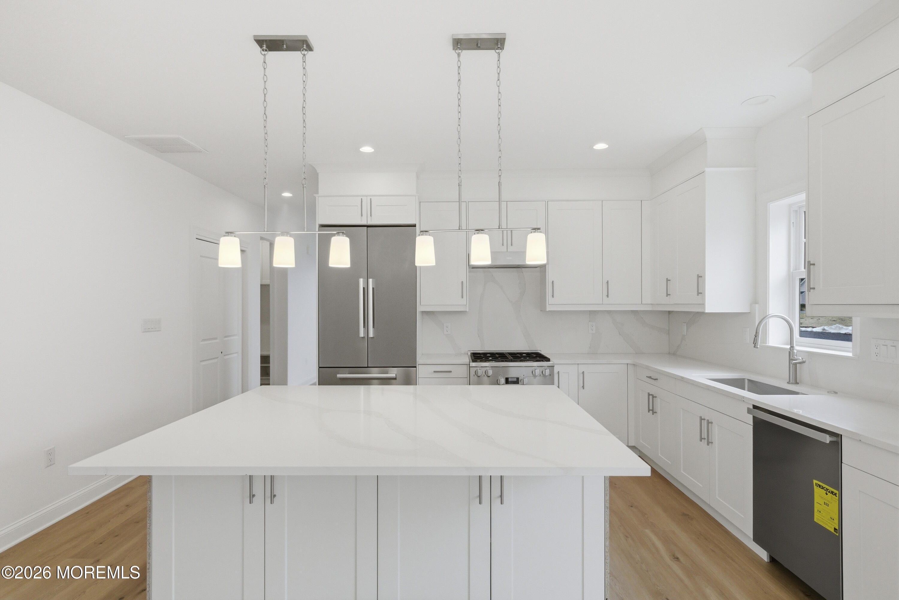 18 Remington Court, Farmingdale, NJ, 07727 image 9