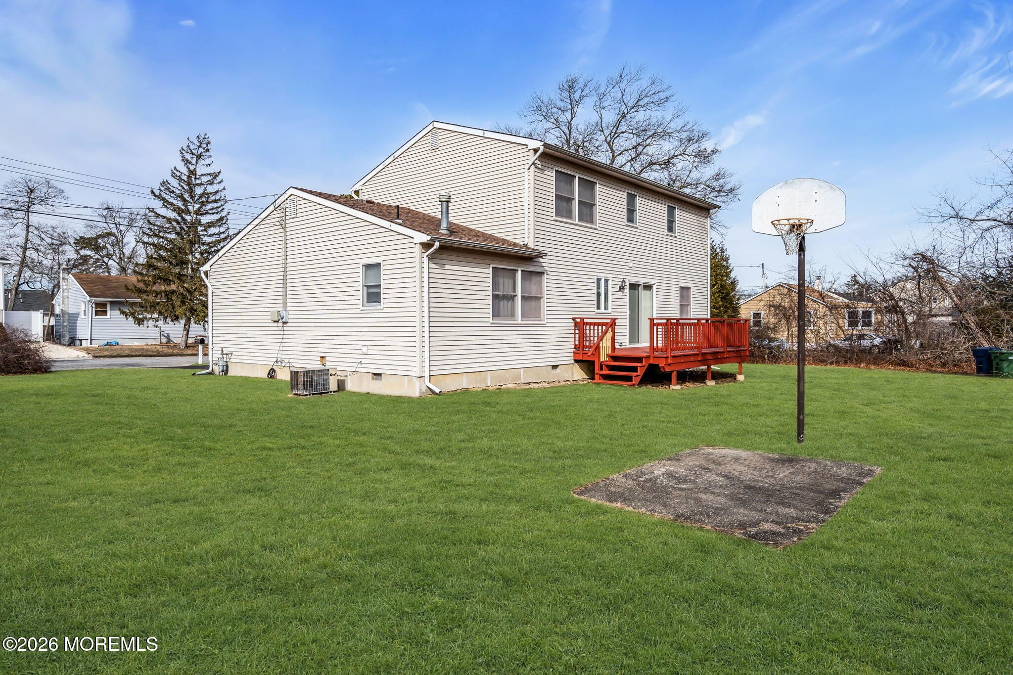 641 Ship Avenue Image 4