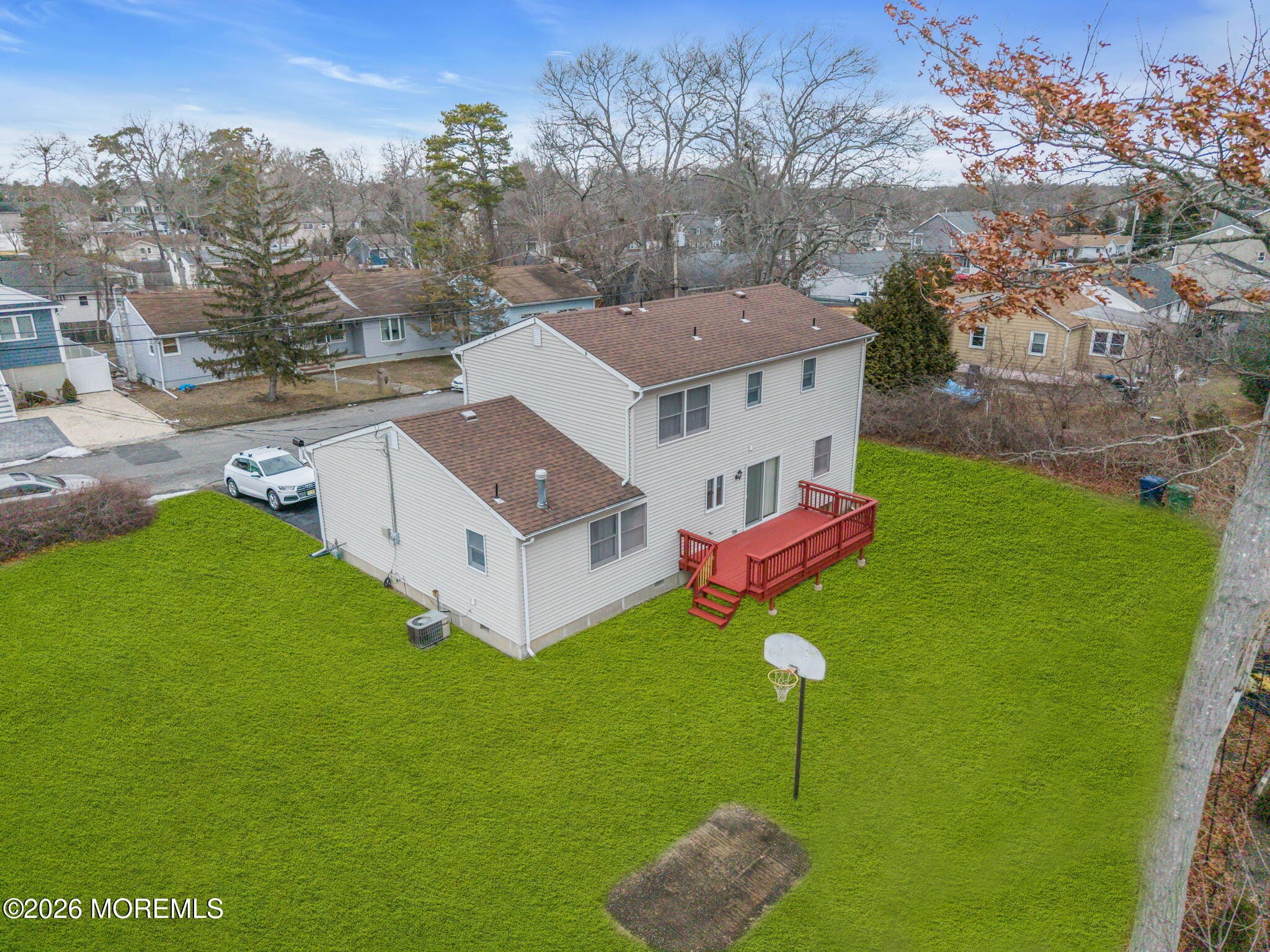 641 Ship Avenue Image 5