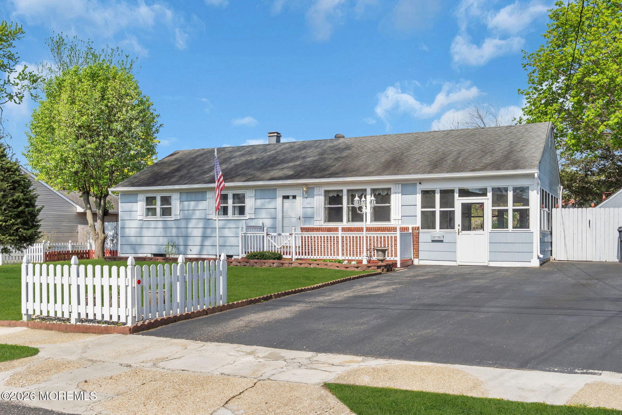 230 Carol Drive Image 2