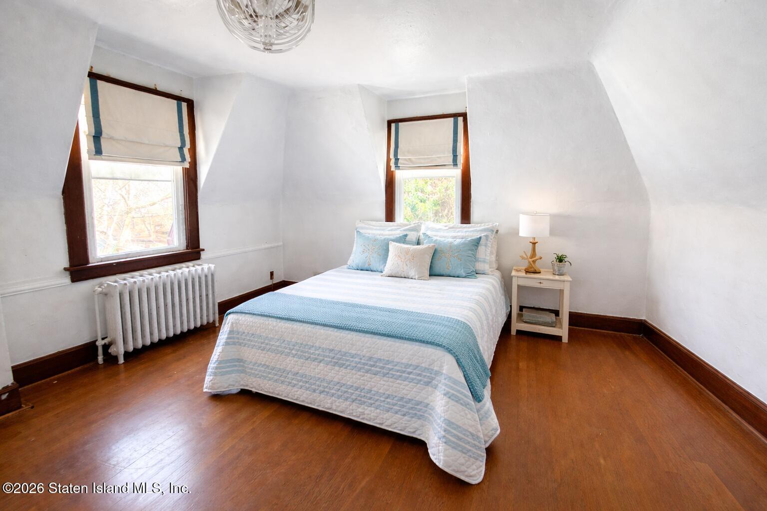 19 Lakeview Terrace Image 5