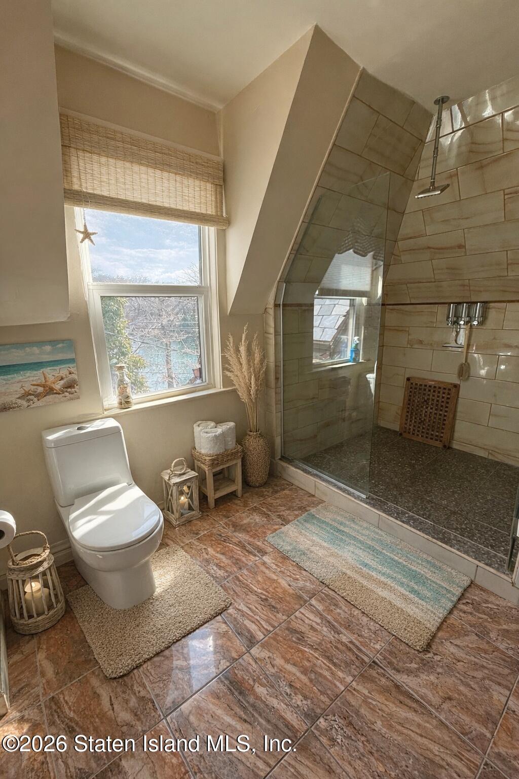 19 Lakeview Terrace, Staten Island, NY, 10305 image 7