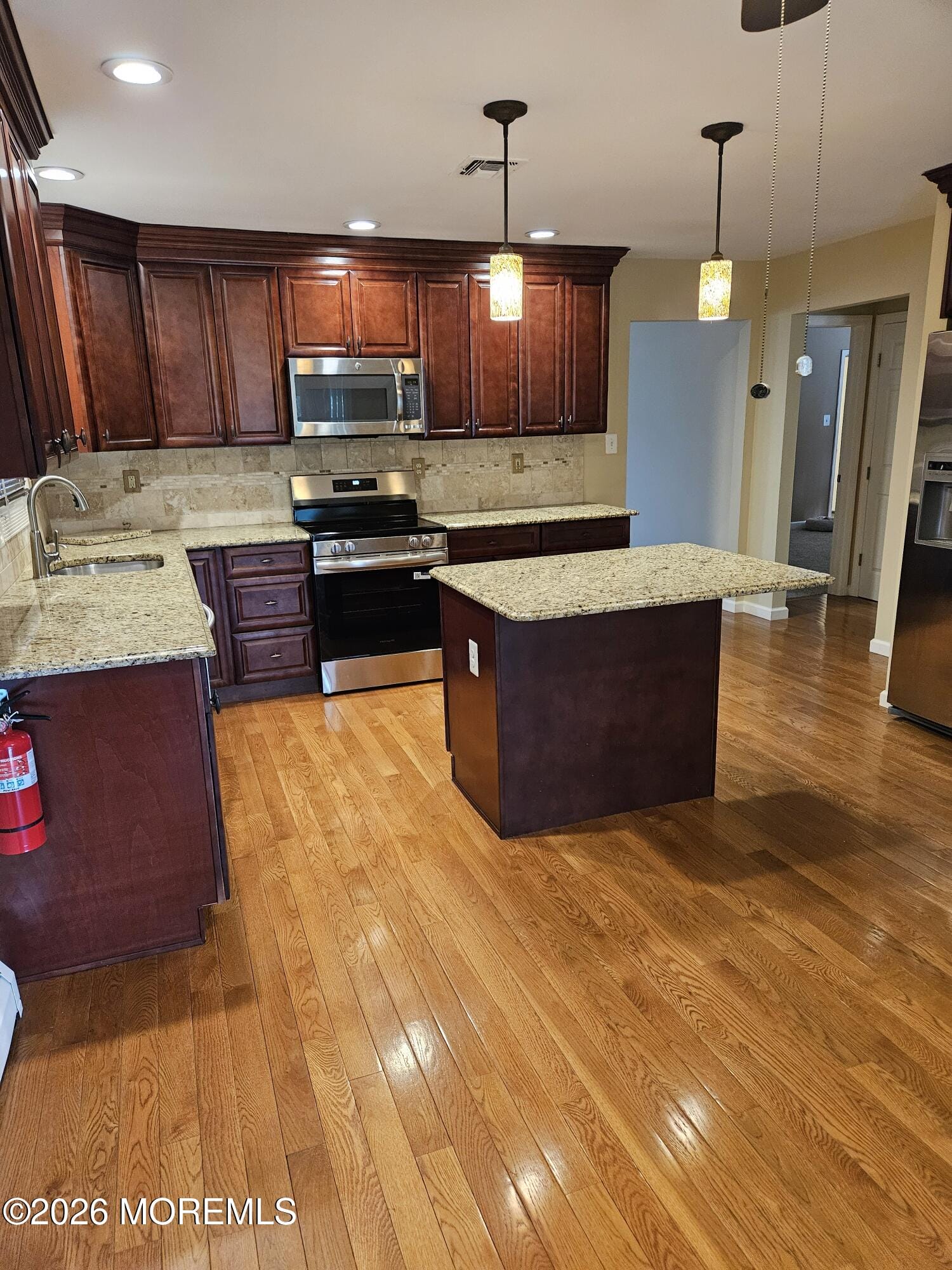 7 Saint Eustatius Street Image 5