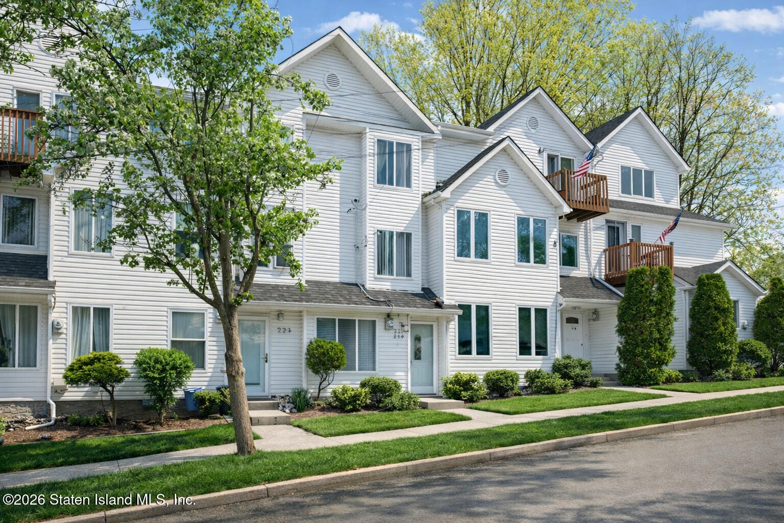 221 Arlo Road Image 2