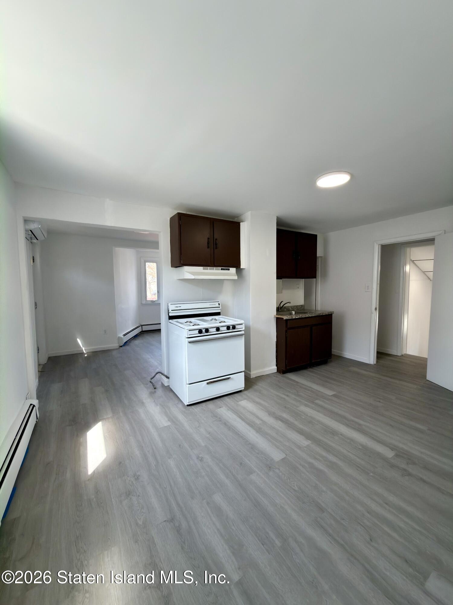 32 Linda Avenue, Staten Island, NY, 10305 image 9