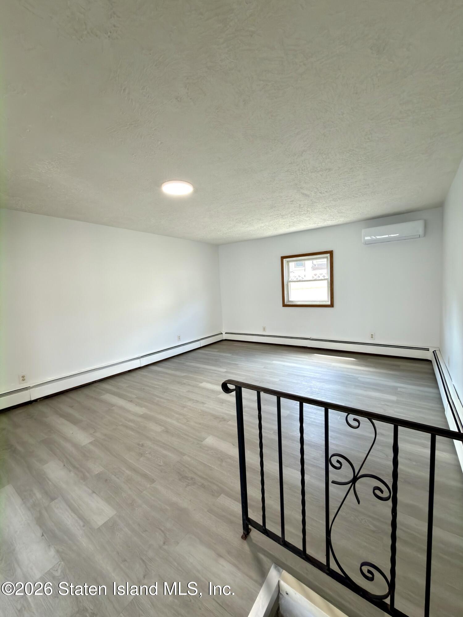 32 Linda Avenue, Staten Island, NY, 10305 image 21