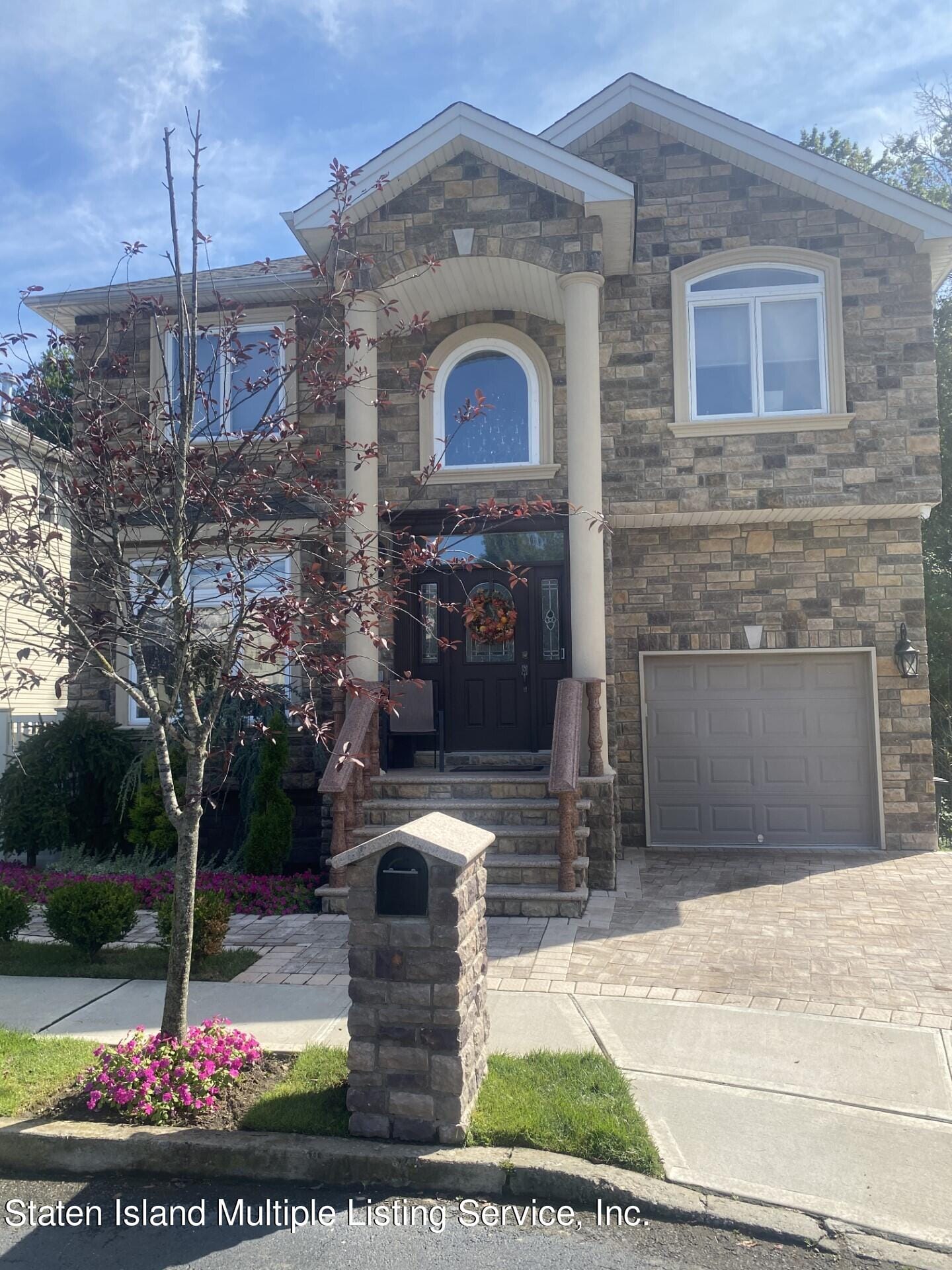 47 Brookside Loop, Staten Island, NY, 10309