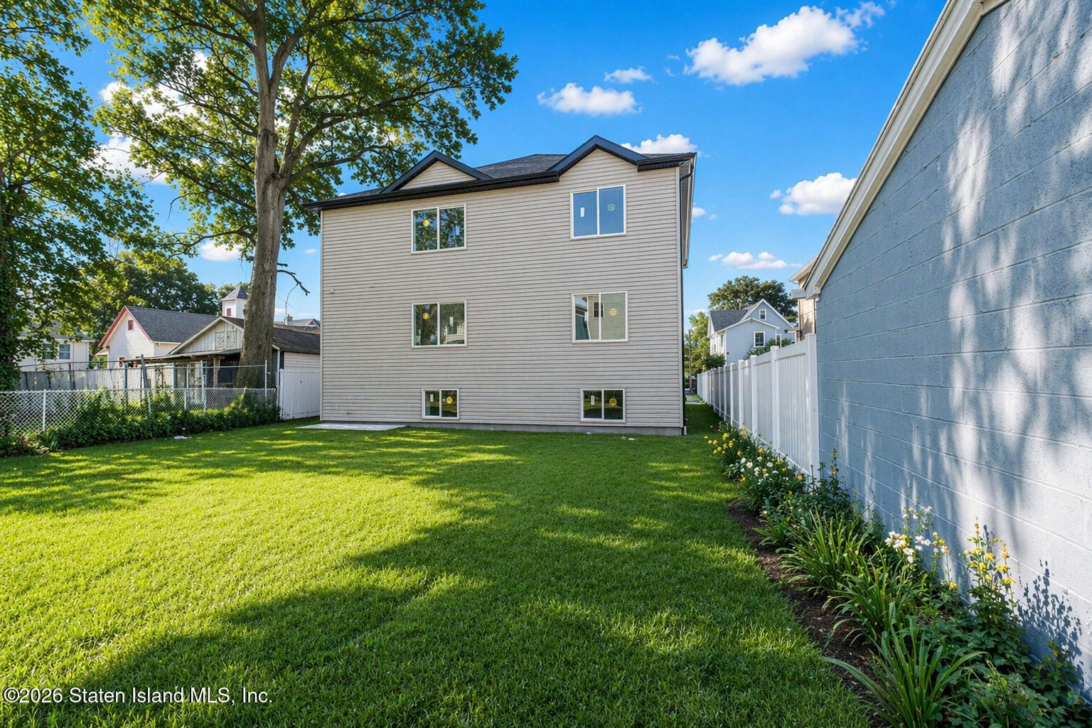 20 Church Avenue, Staten Island, NY, 10314 image 40