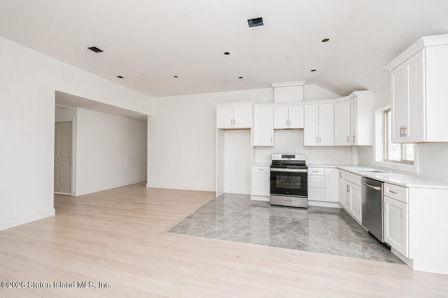 20 Church Avenue, Staten Island, NY, 10314 image 7