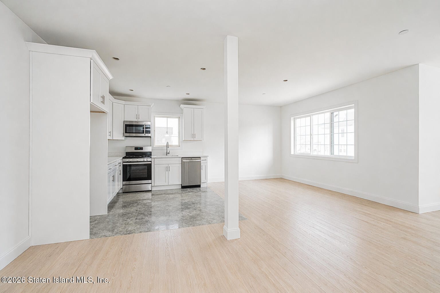 20 Church Avenue, Staten Island, NY, 10314 image 8