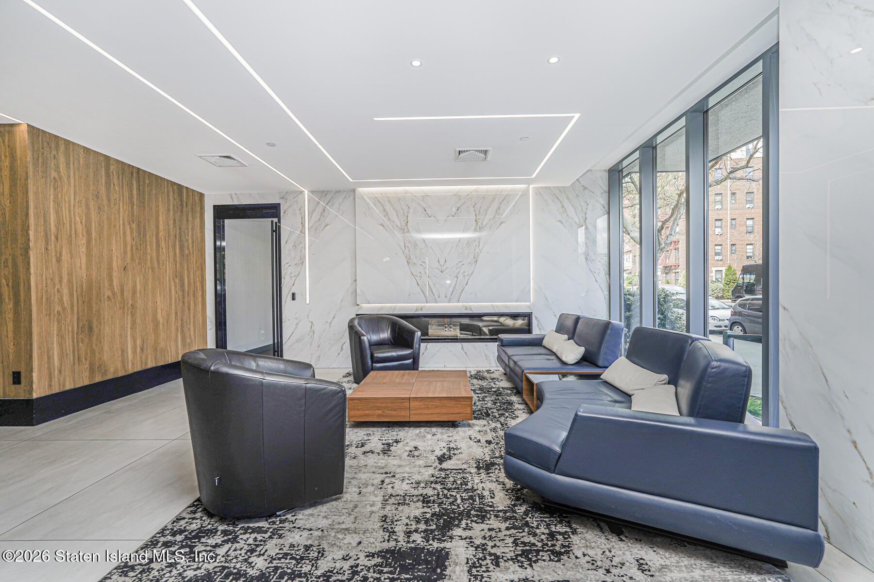 9956 3rd Avenue 304 Image 4