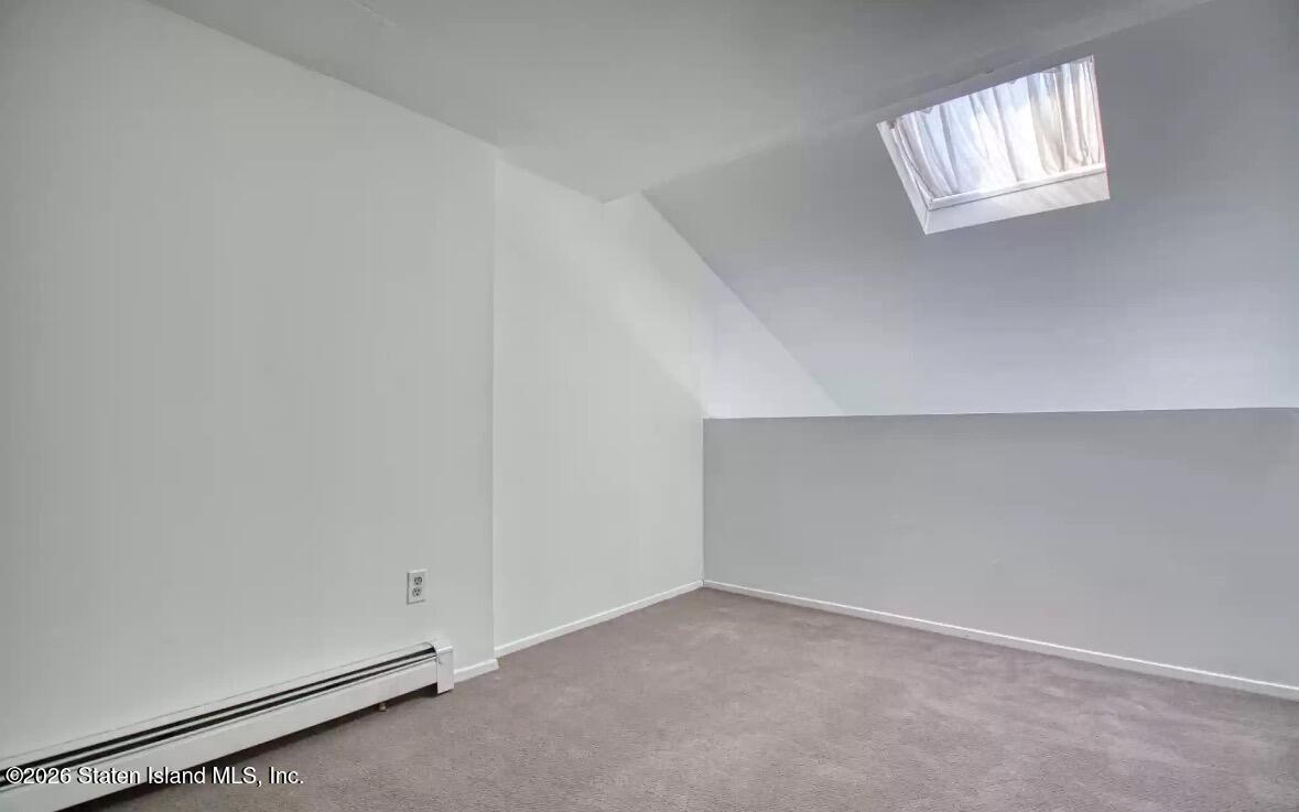 360 Barlow Avenue 5a Image 4