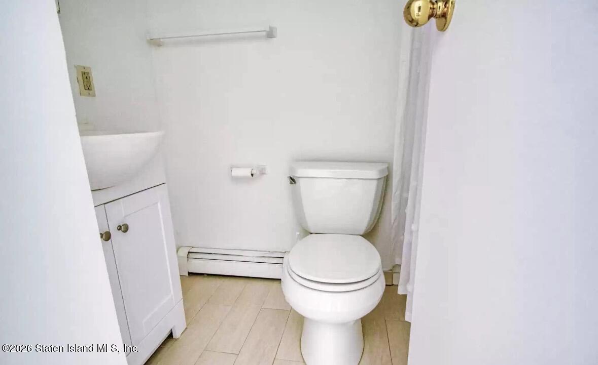 360 Barlow Avenue 5a Image 5