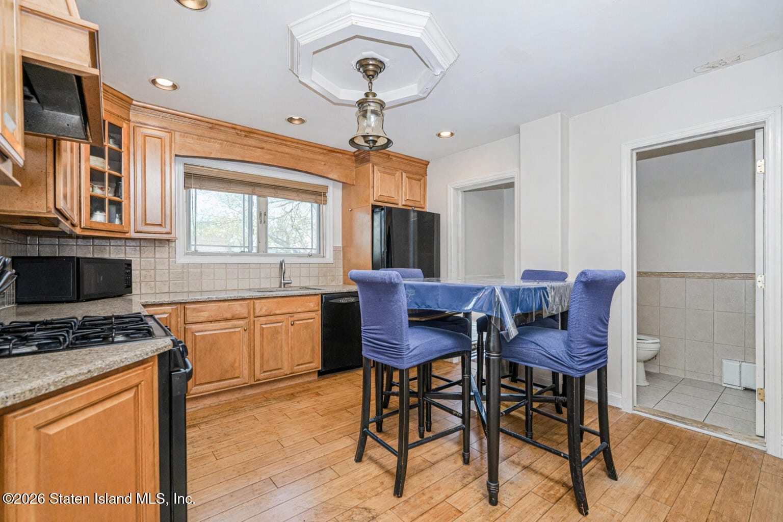 67 Wyona Avenue Image 5