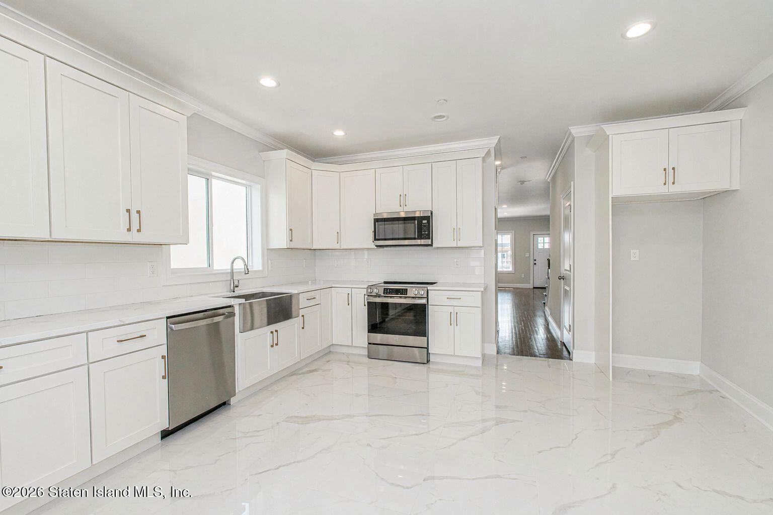 77 Alberta Avenue, Staten Island, NY, 10314 image 6