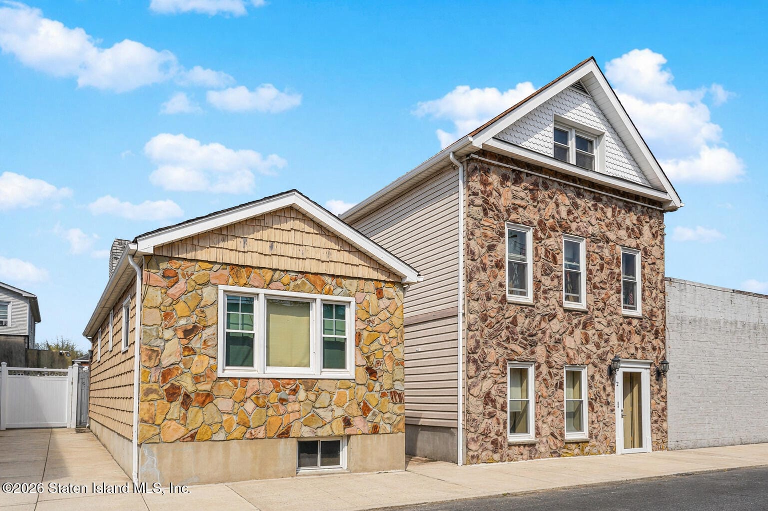 12 Balfour Street Image 3