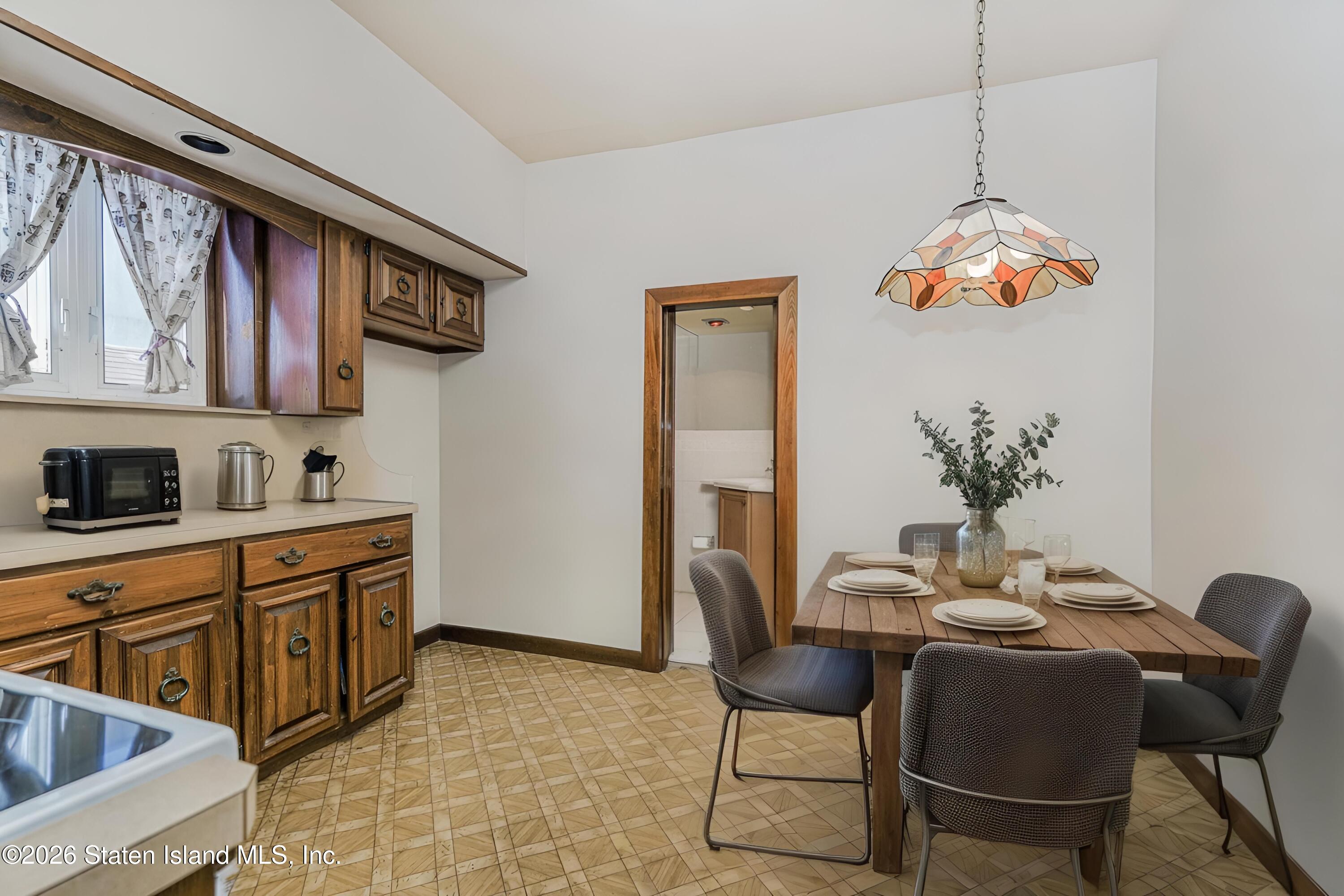 12 Balfour Street, Staten Island, NY, 10305 image 24