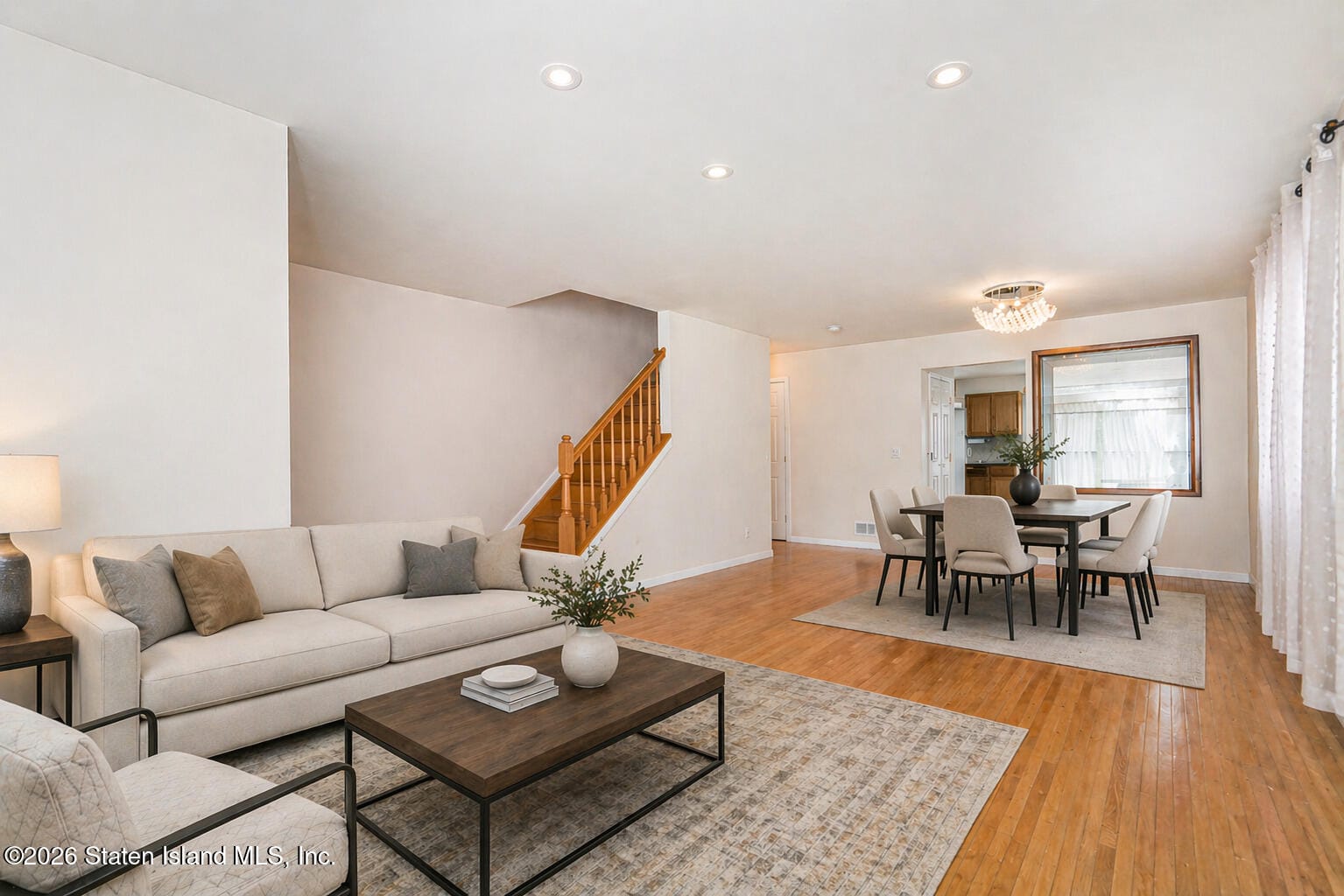 455 Bedford Avenue Image 3