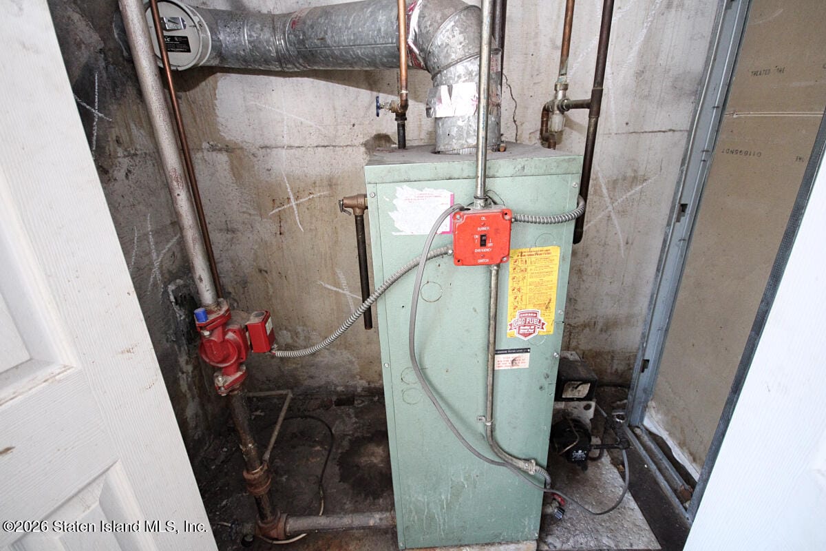 1051 Victory Boulevard, Staten Island, NY, 10301 image 20