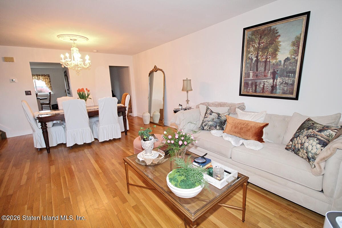 951 W Fingerboard Road Image 4