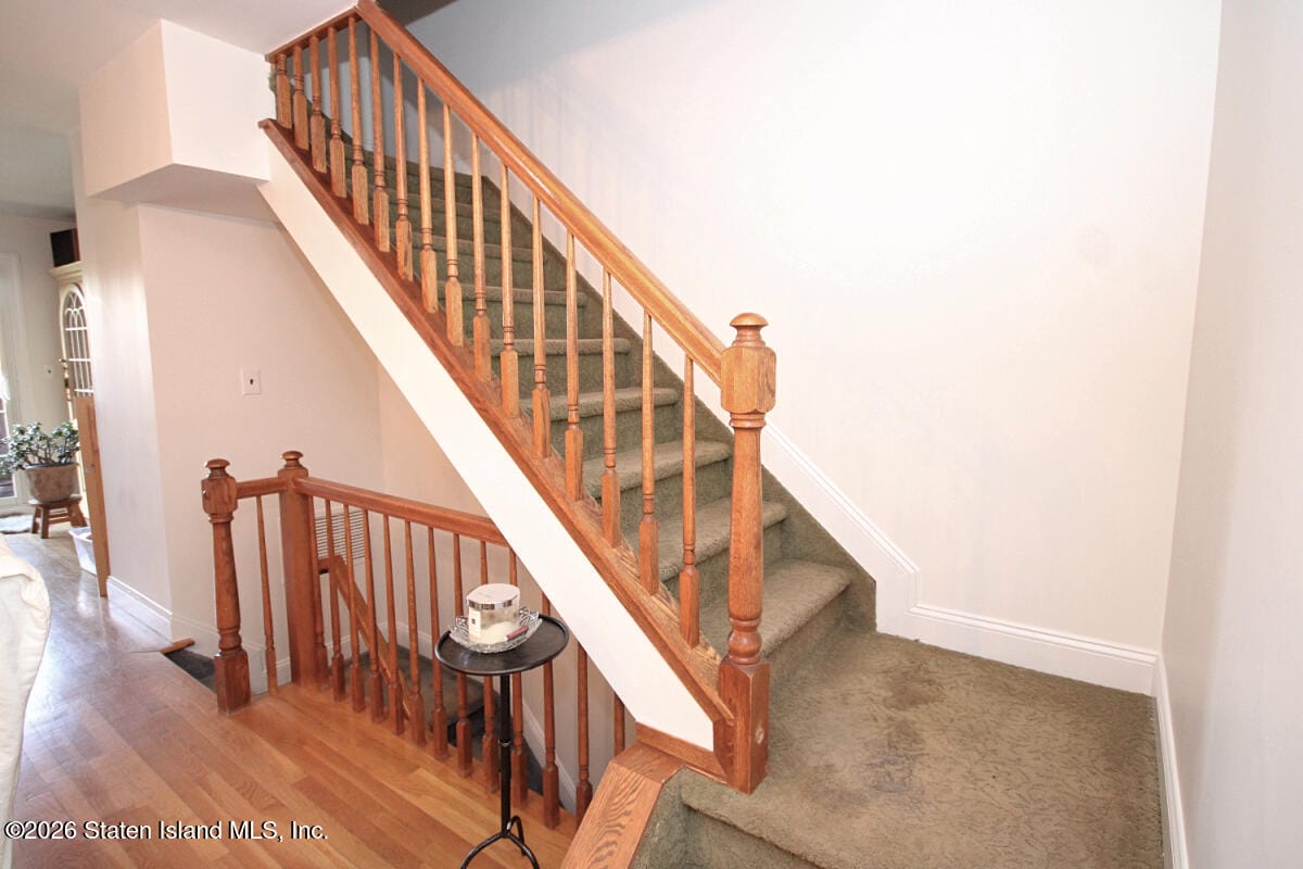 951 W Fingerboard Road, Staten Island, NY, 10304 image 6