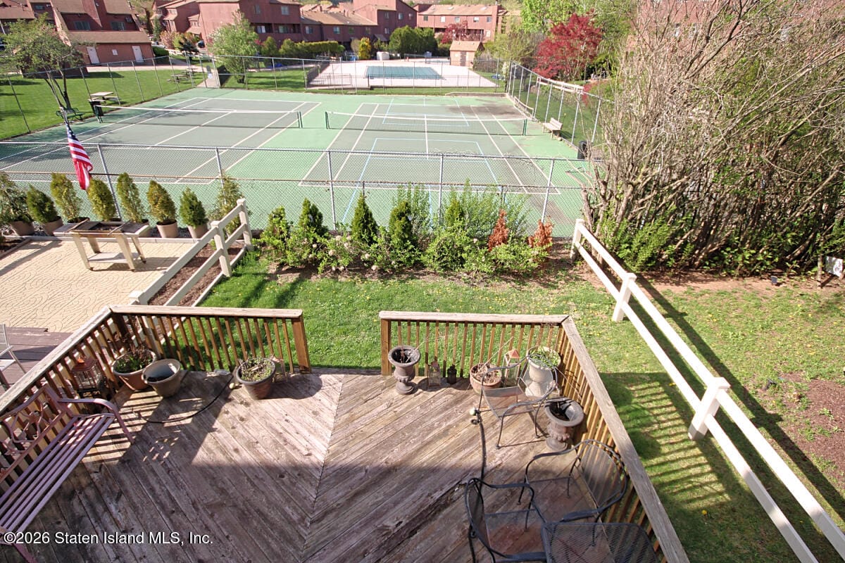 951 W Fingerboard Road, Staten Island, NY, 10304 image 33