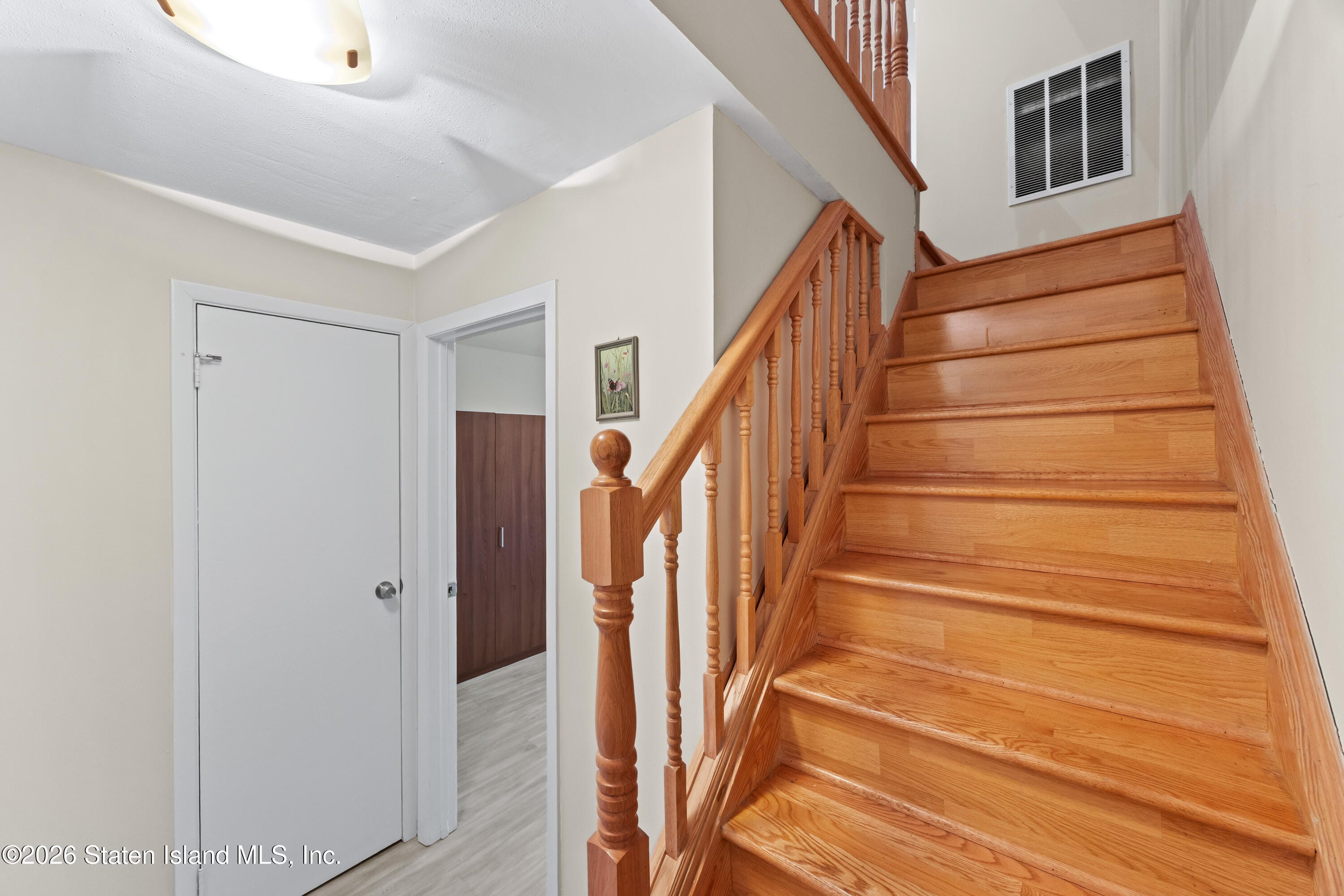 979 W Fingerboard Road, Staten Island, NY, 10304 image 31