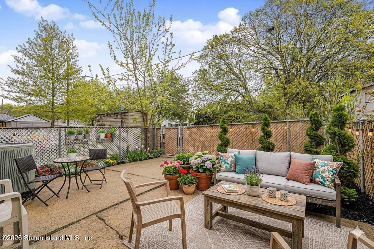 84 Rolling Hill Green, Staten Island, NY, 10312 image 29