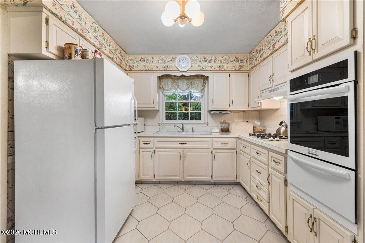 204 Dutch Lane Road, Freehold, NJ, 07728 image 10