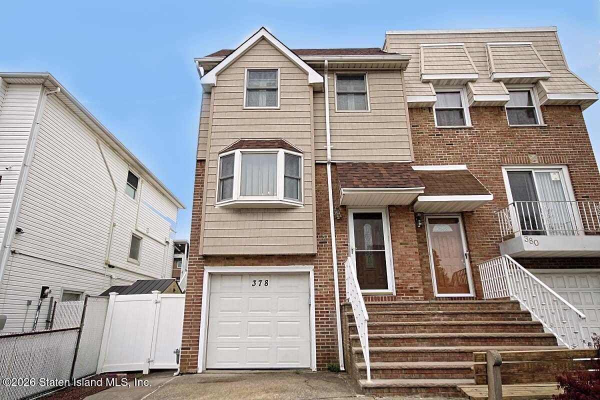 378 Gurley Avenue Image 2