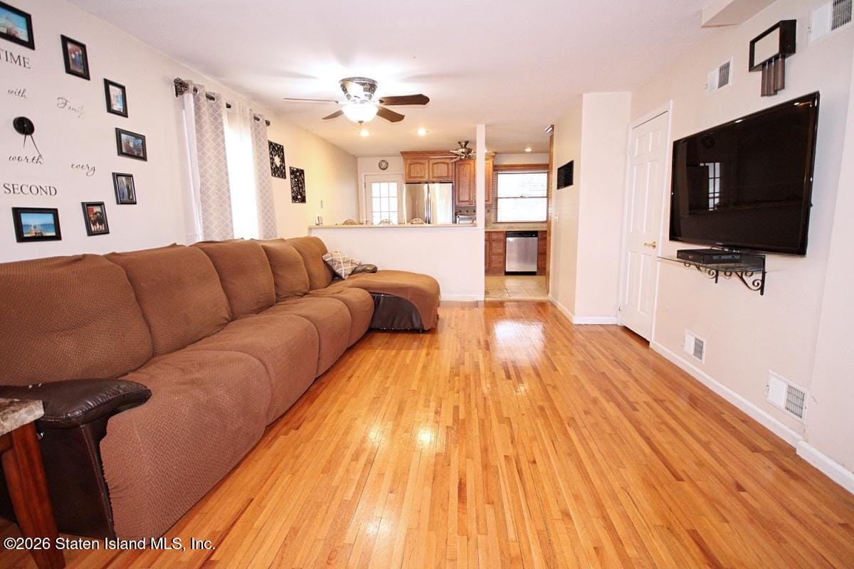 378 Gurley Avenue, Staten Island, NY, 10308 image 10