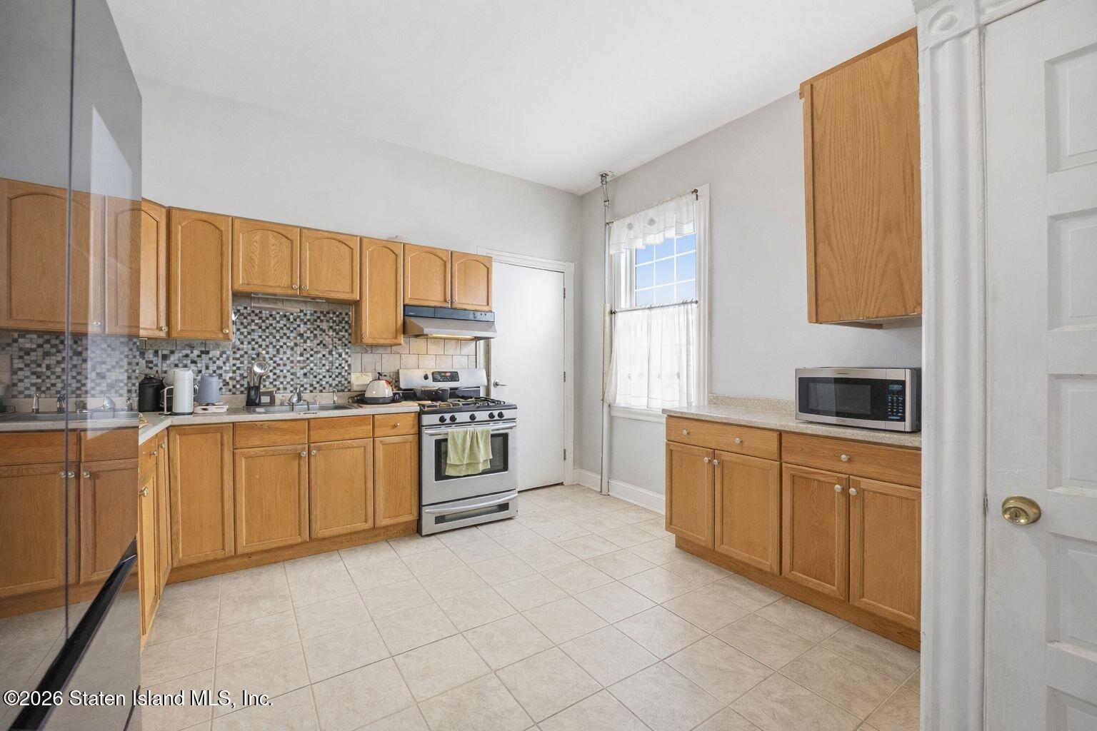 13-15 May Street, Newark, NJ, 07104 image 17