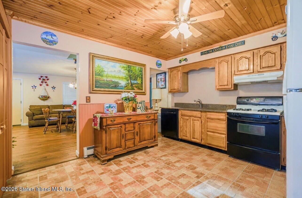 1566 Arthur Kill Road, Staten Island, NY, 10312 image 15