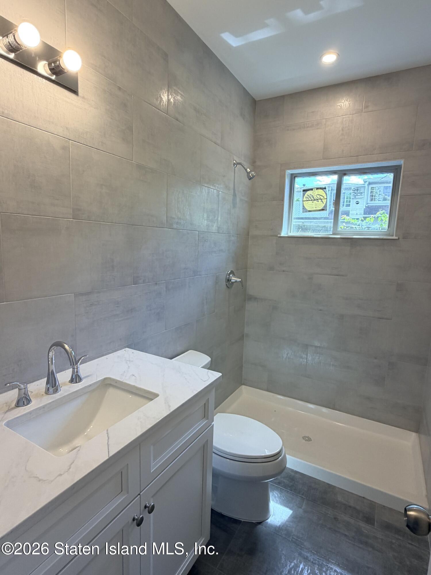 483 Woodrow Road, Staten Island, NY, 10312 image 15