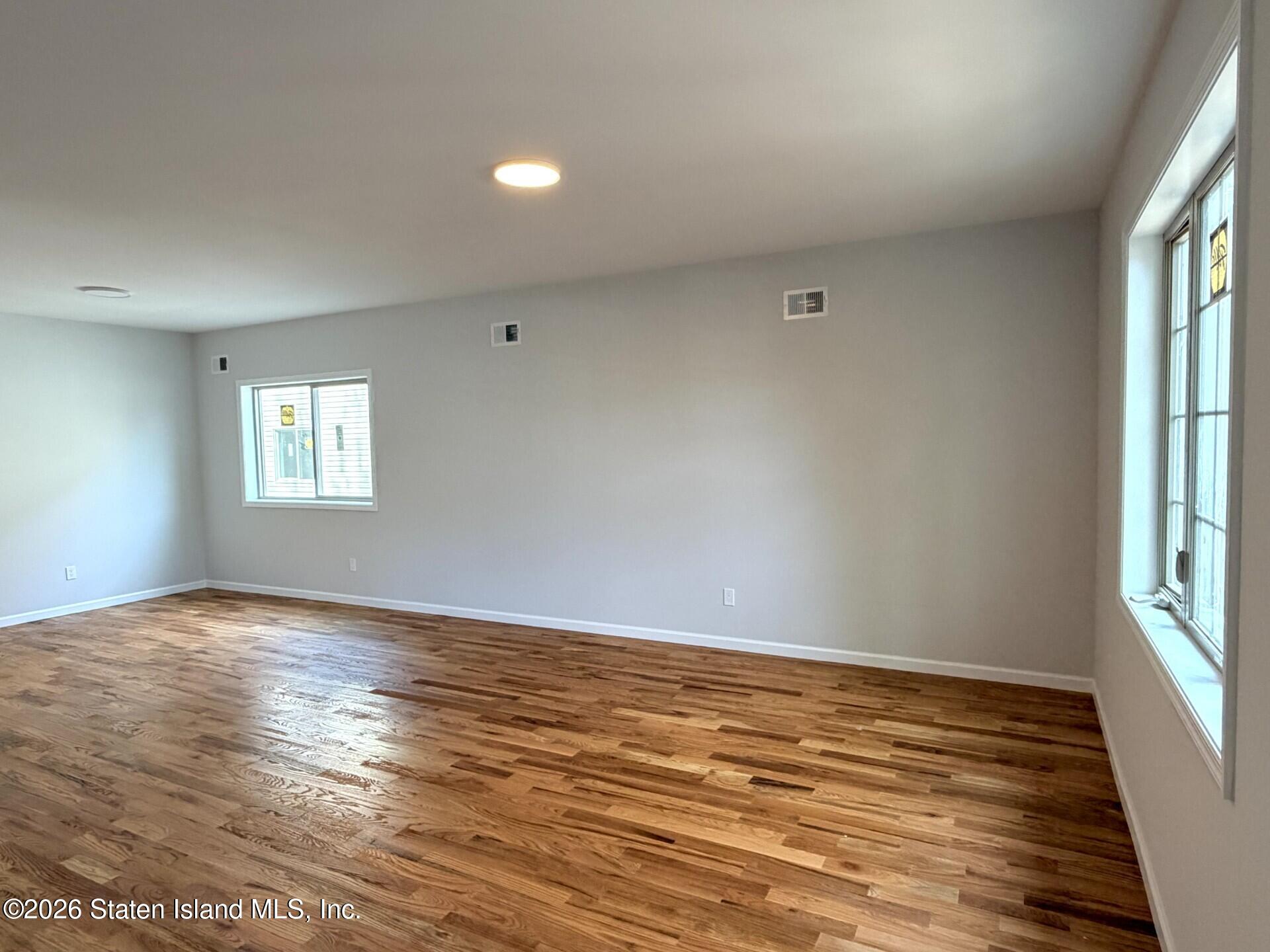 487 Woodrow Road Image 2