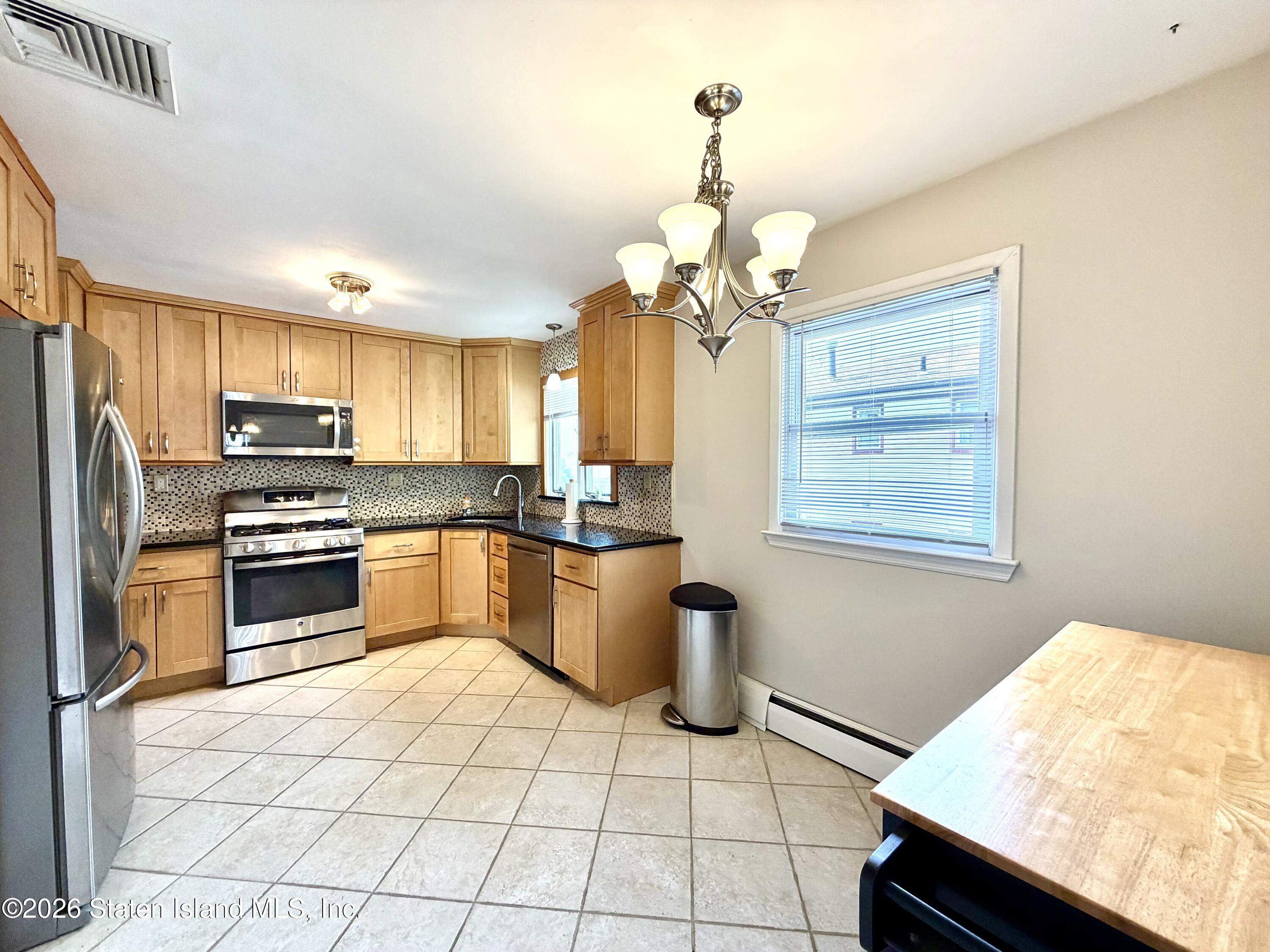 10 Twombly Avenue, Staten Island, NY, 10306 image 9