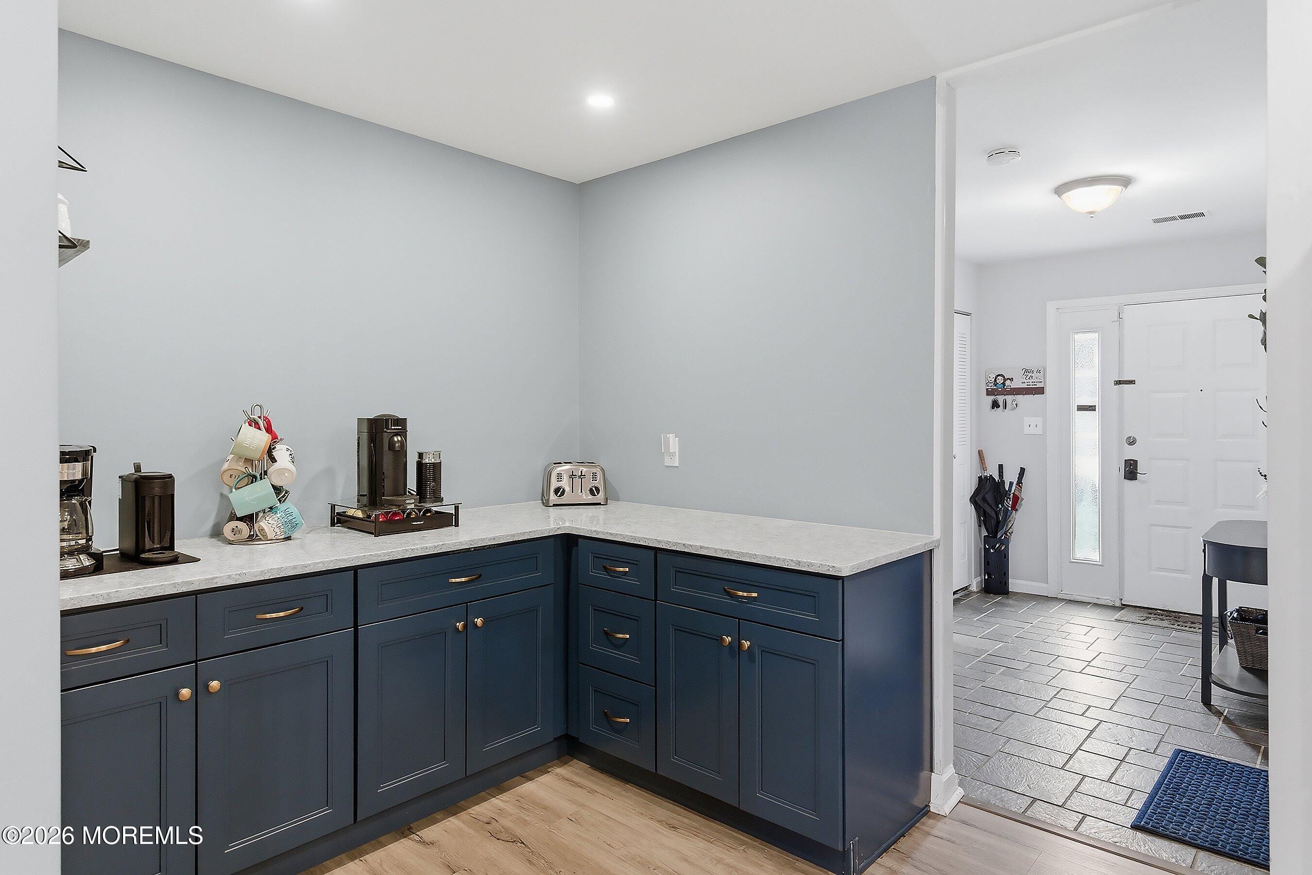40 Lexington Circle, Matawan, NJ, 07747 image 6
