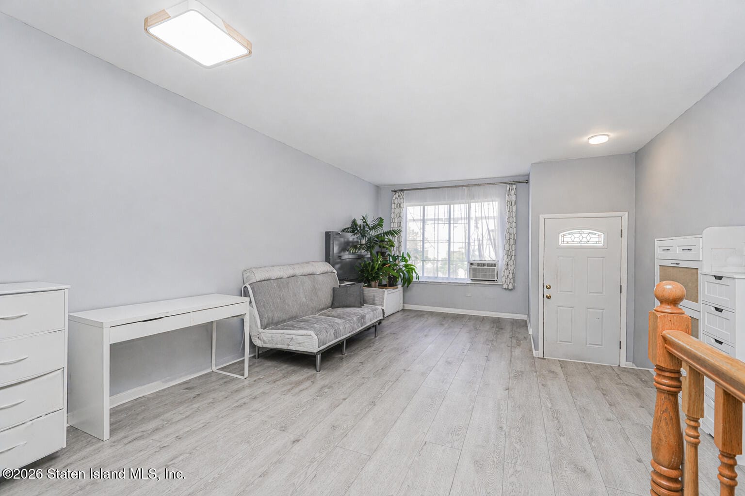 72 N Railroad Avenue Image 2