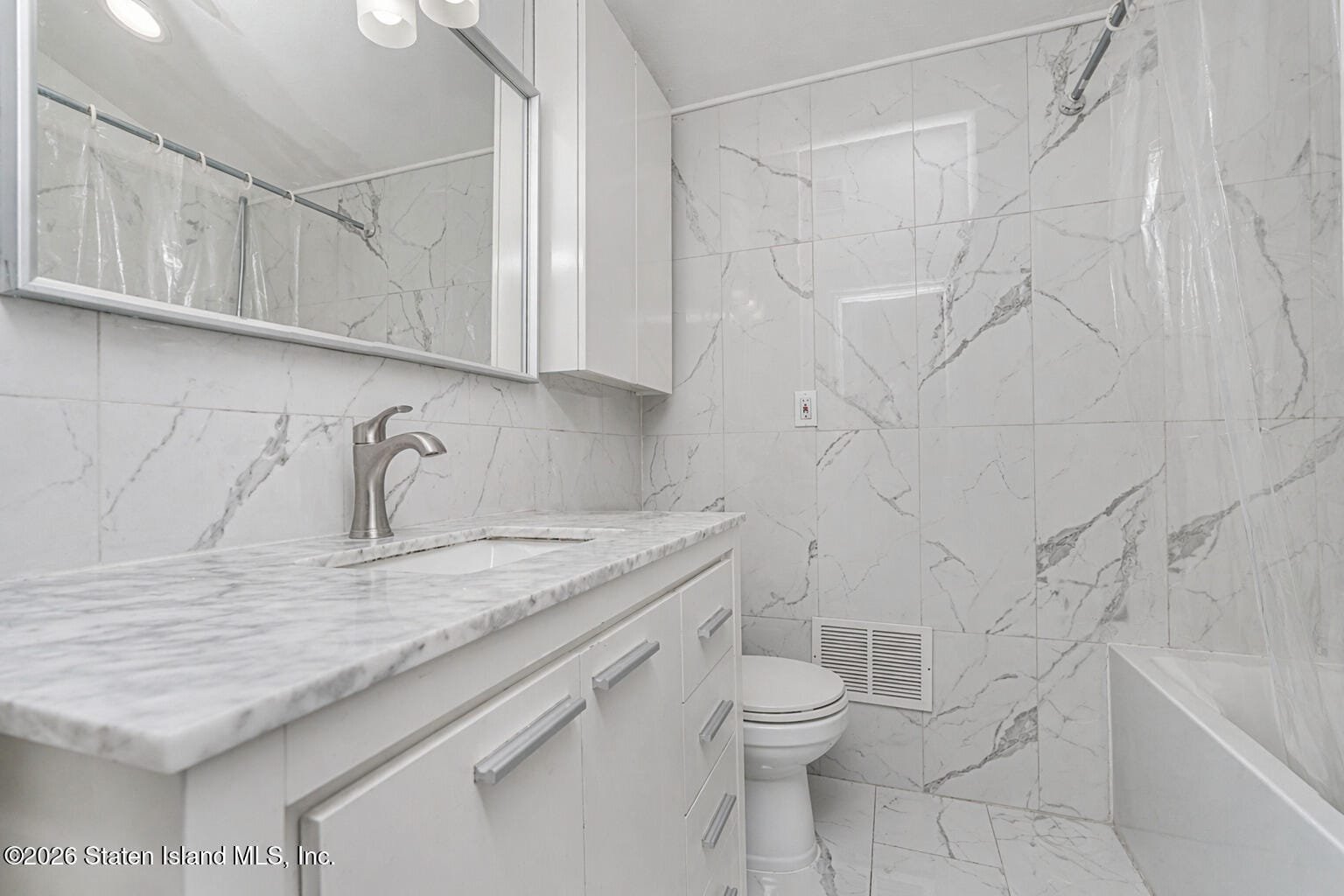 72 N Railroad Avenue, Staten Island, NY, 10304 image 12