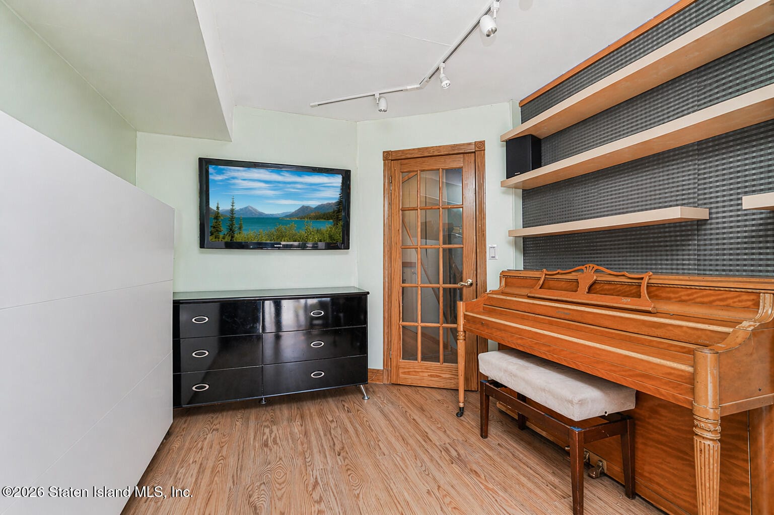 72 N Railroad Avenue, Staten Island, NY, 10304 image 21