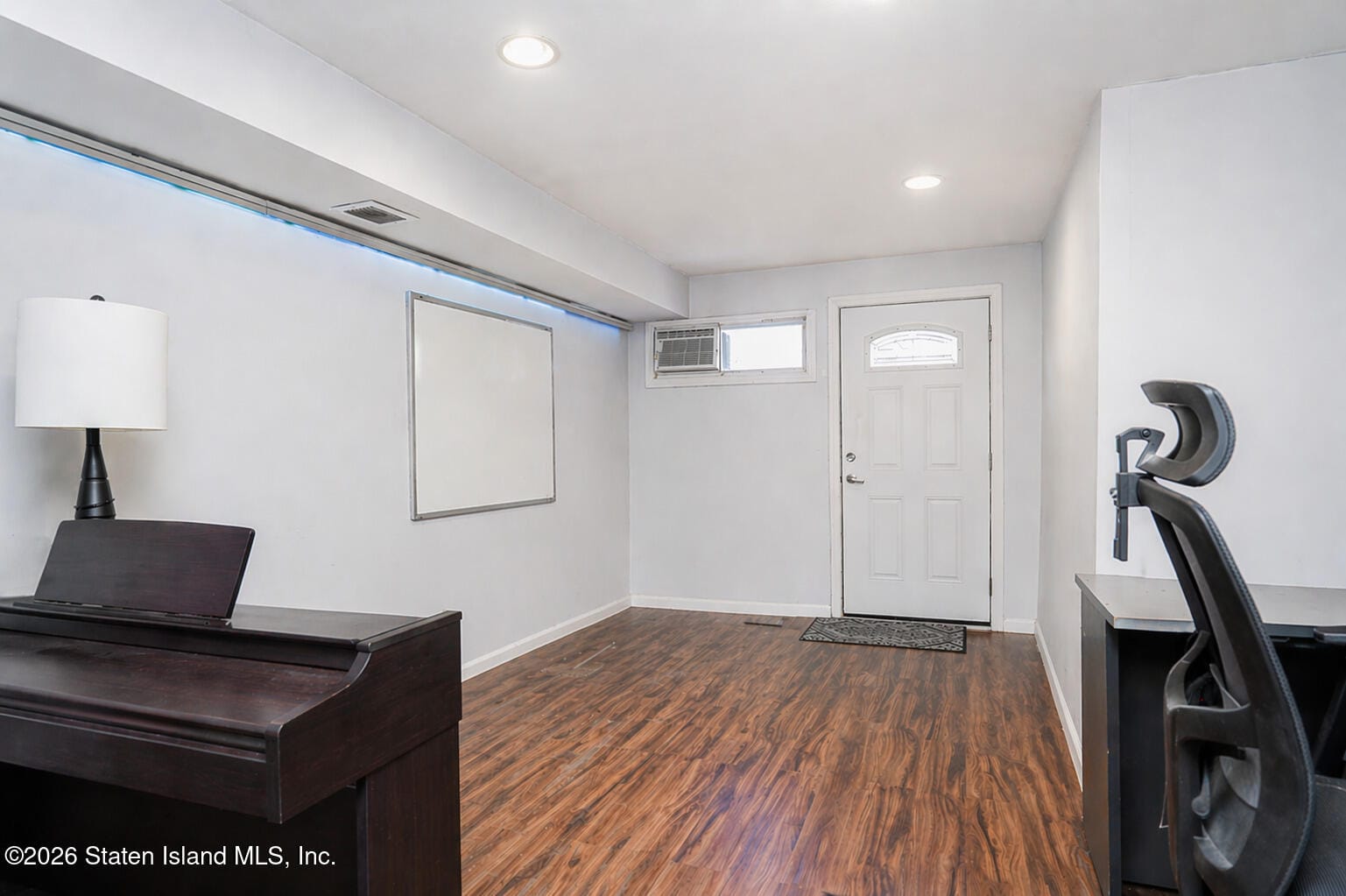 72 N Railroad Avenue, Staten Island, NY, 10304 image 17