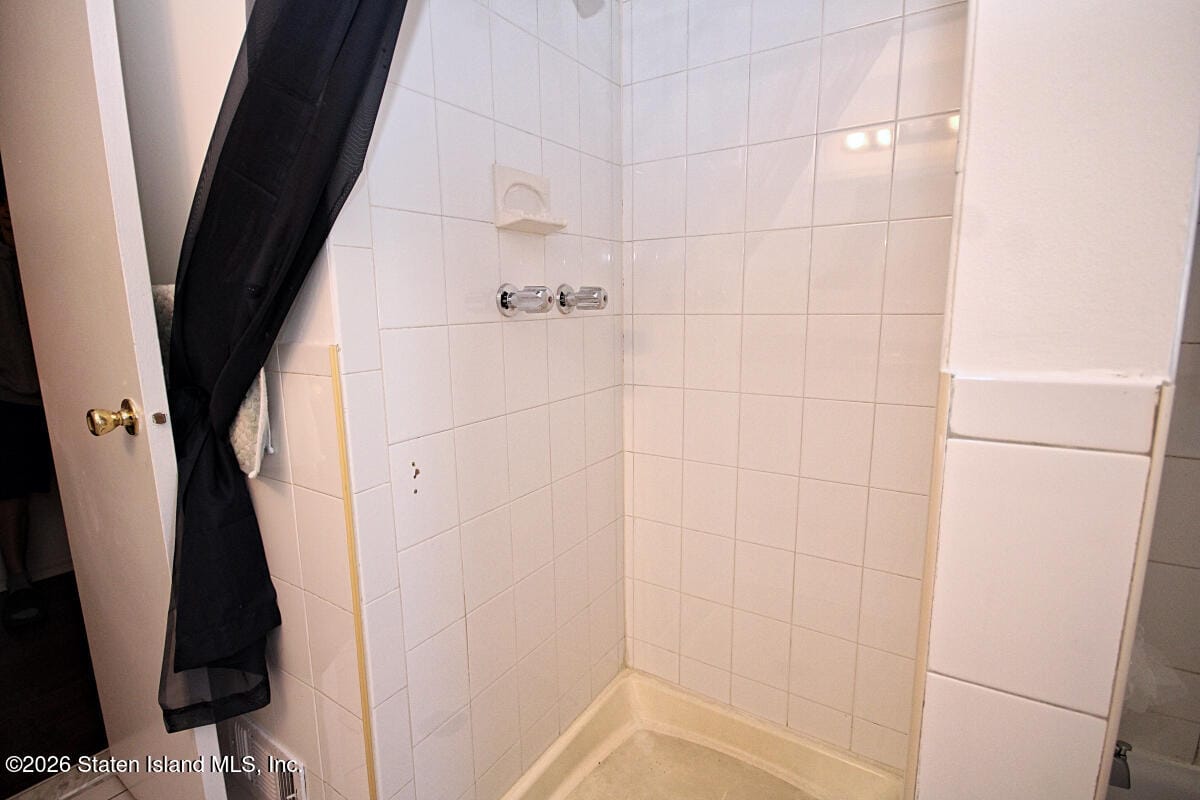 6 Arkansas Avenue, Staten Island, NY, 10308 image 25