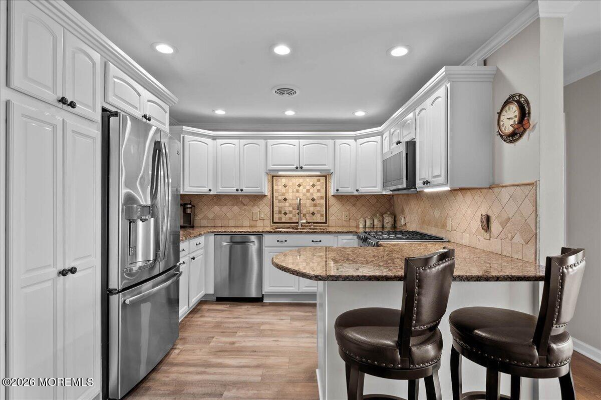 906 Bowsprit Point Image 5