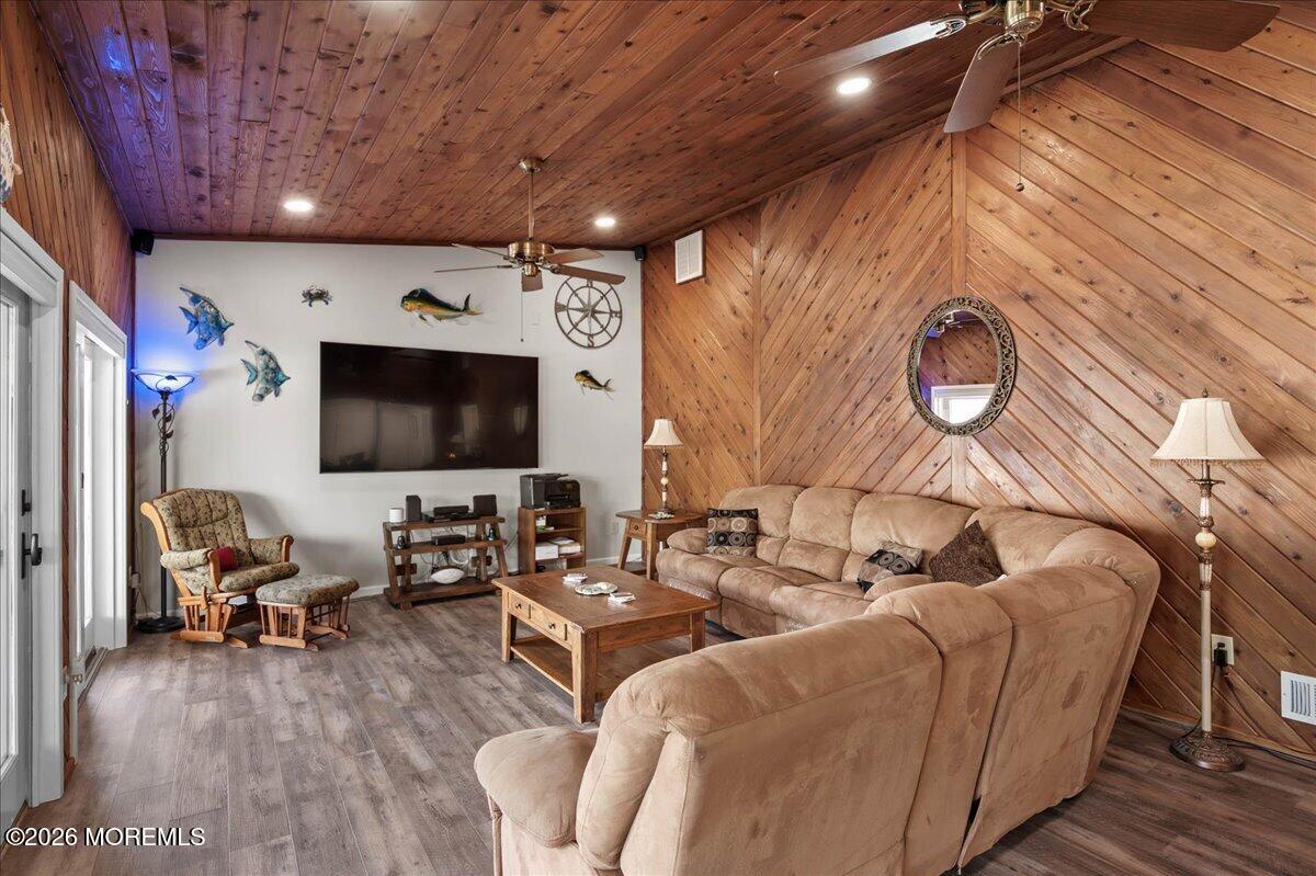 906 Bowsprit Point, Lanoka Harbor, NJ, 08734 image 13