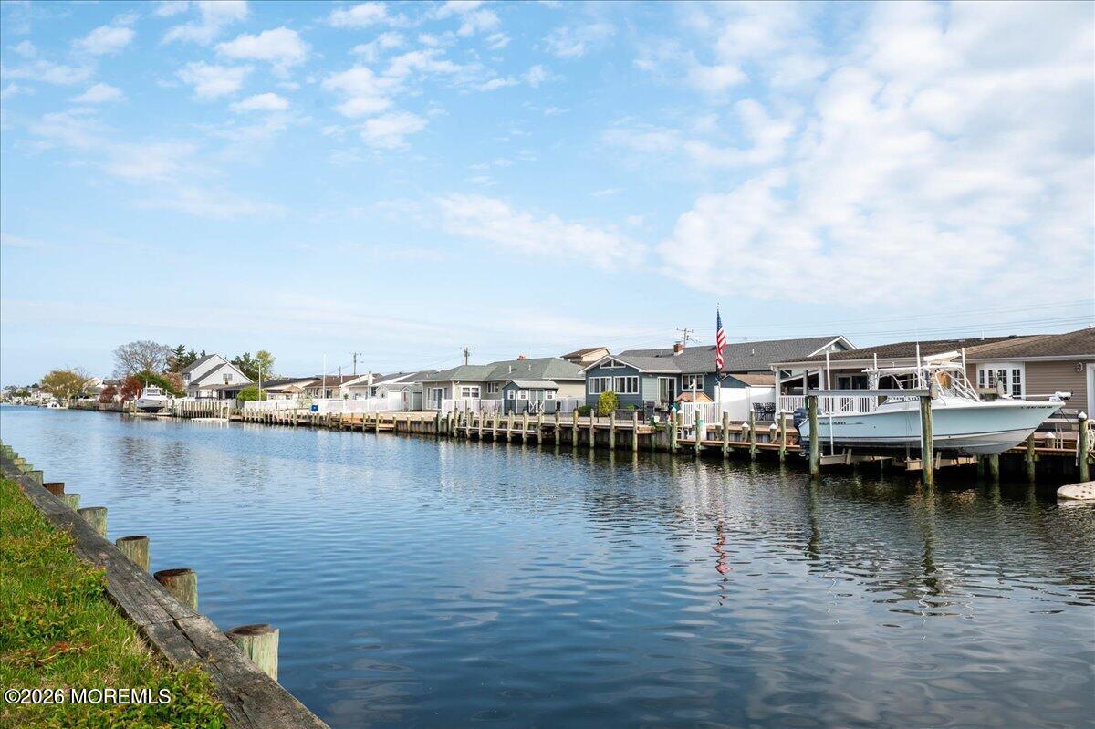906 Bowsprit Point, Lanoka Harbor, NJ, 08734 image 35